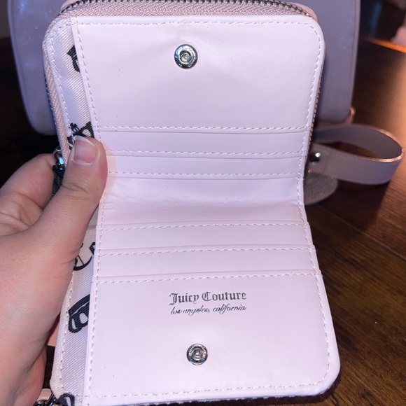 Juicy Couture Light Pink dome bag and wallet Set - Picture 5 of 8